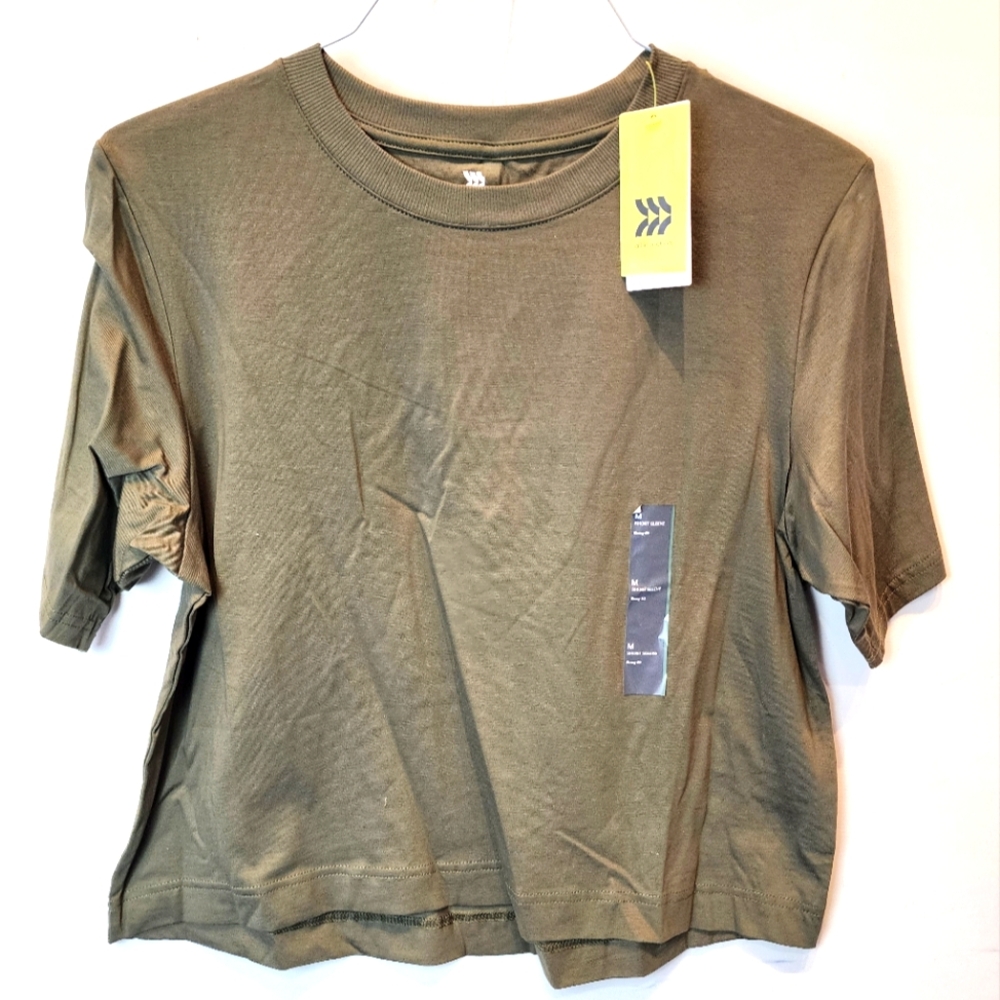 NEW TARGET All In Motion Olive Green Boxy Tee Supima Soft Cotton‎ M
